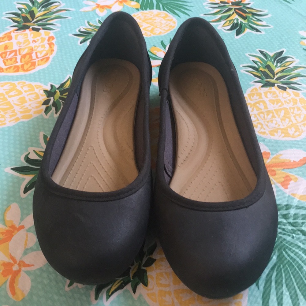 Black flats